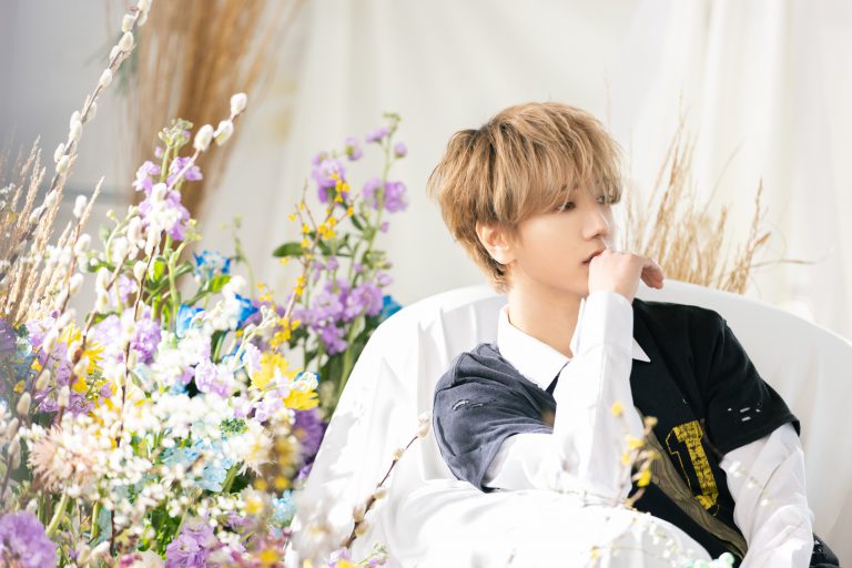 [ภาพทีเซอร์ 1] YESUNG อัลบั้มเต็มชุดแรกเวอร์ชันพิเศษ 'Floral Sense'.jfif