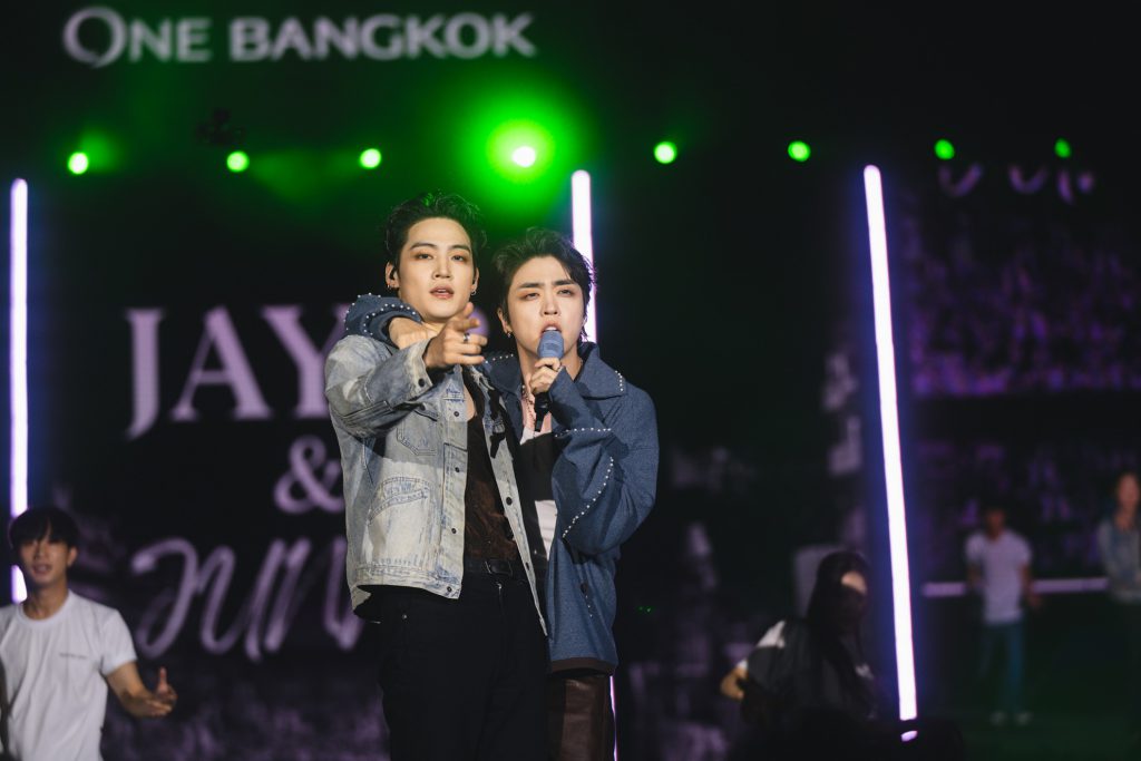 3. JAY B & JUNNY_ONE BANGKOK COUNTDOWN CELEBRATION 2025_1